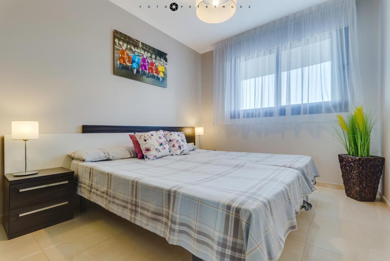 Sea Senses Skyline Torrevieja Apartment ภายนอก รูปภาพ